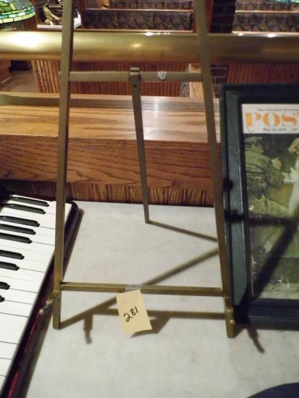 lot 281 image: Brass Easel