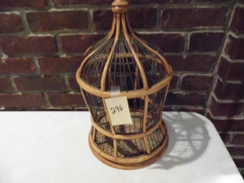lot 296 image: Bird Cage
