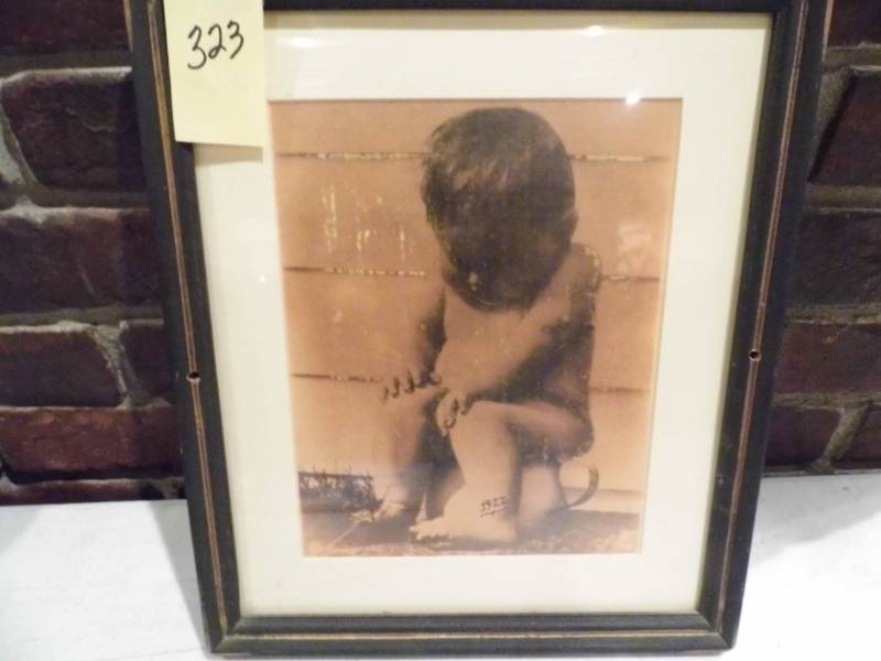 lot 323 image: Baby Art