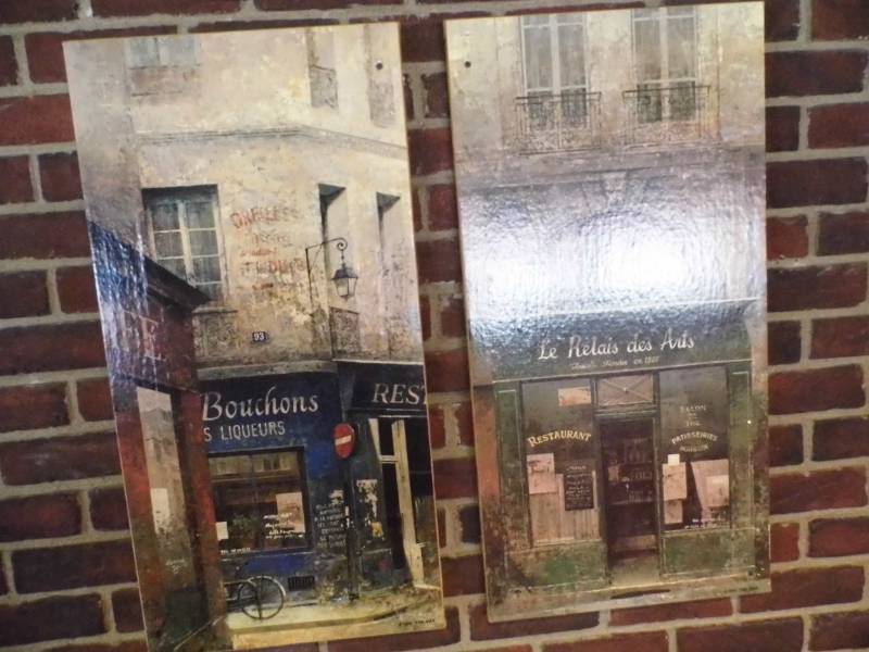 lot 219 image: 2 Piece Artwork