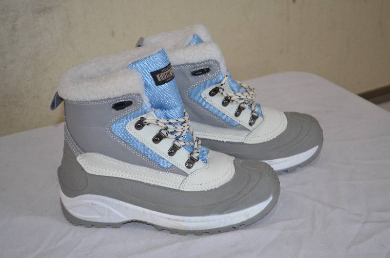 Sportsmans 223 Mens Womens Boot and Shoe.