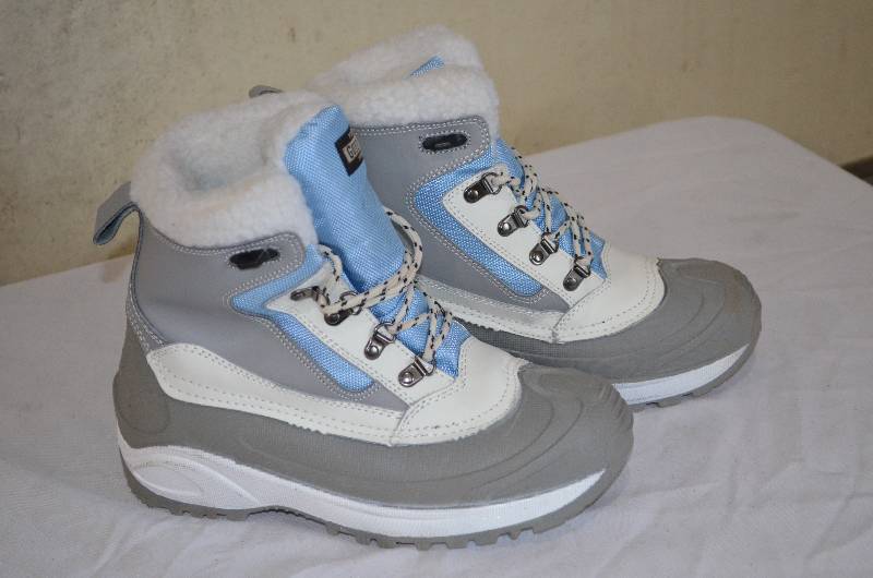 Sportsmans 223 Mens Womens Boot and Shoe.