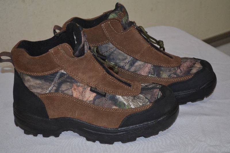 Sportsmans 223 Mens Womens Boot and Shoe.