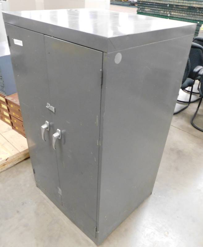 Metal Storage Cabnet - 30(w) x 53(h) x 27(d)