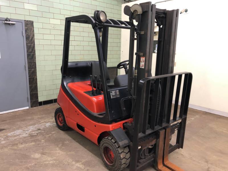 2000 Linde H20T LP Forklift