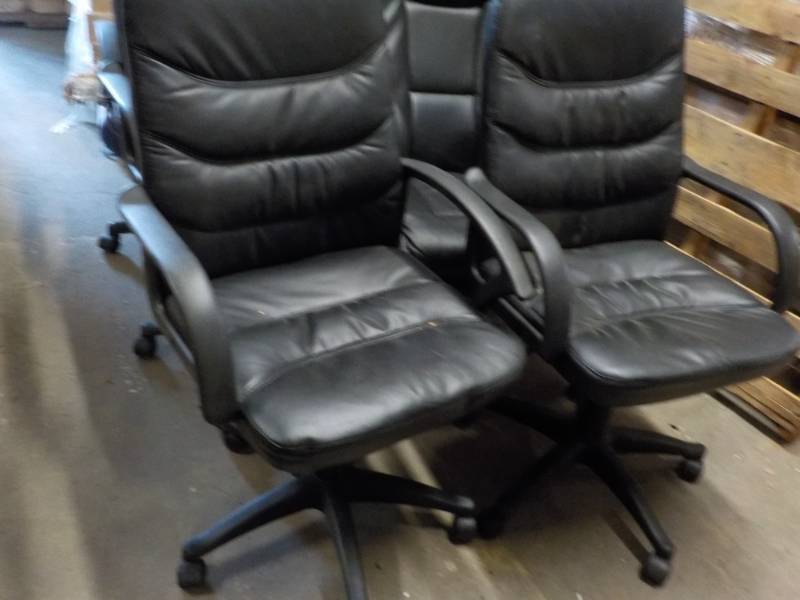 Set of 2 Office Chairs...