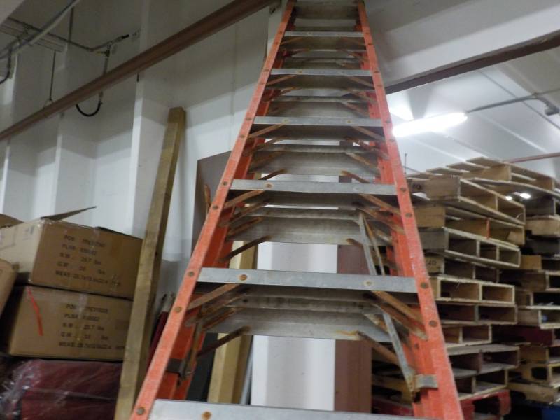 12 Ft Louisville Ladder...