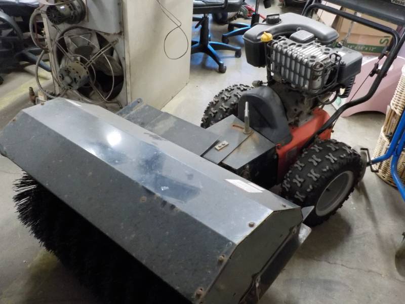 Ariens PB936 Sweeper- Enduro XL 9HP...
