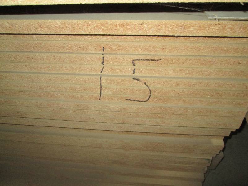 lot 15 image: 25 Sheets 1 4 x 8 particle board...