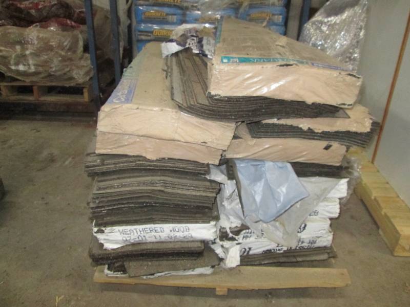 lot 18 image: Pallet of shingles...