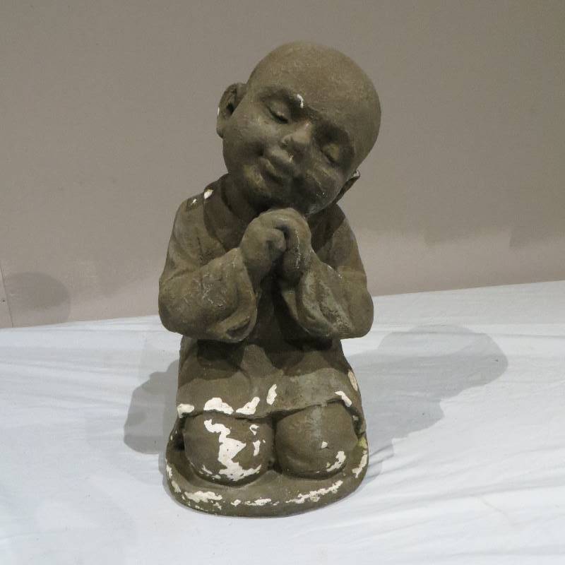 lot 8 image: Kneeling Child Statue