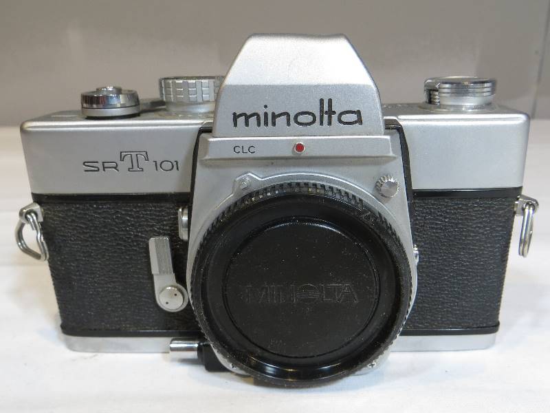 lot 73 image: VINTAGE Minolta SRT 101 35mm Camera