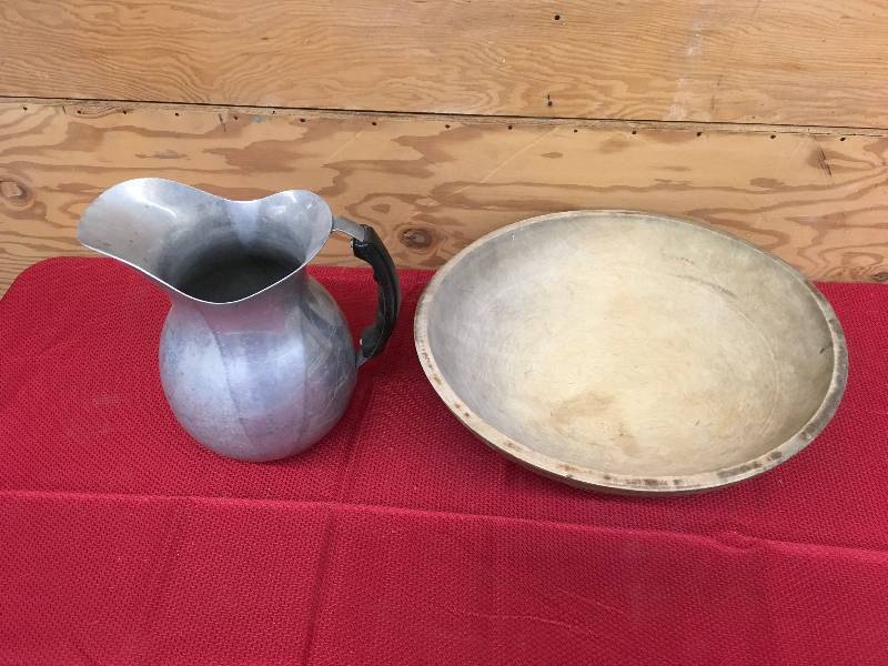 lot 268 image: Vintage Pitcher & Wooden Bowl