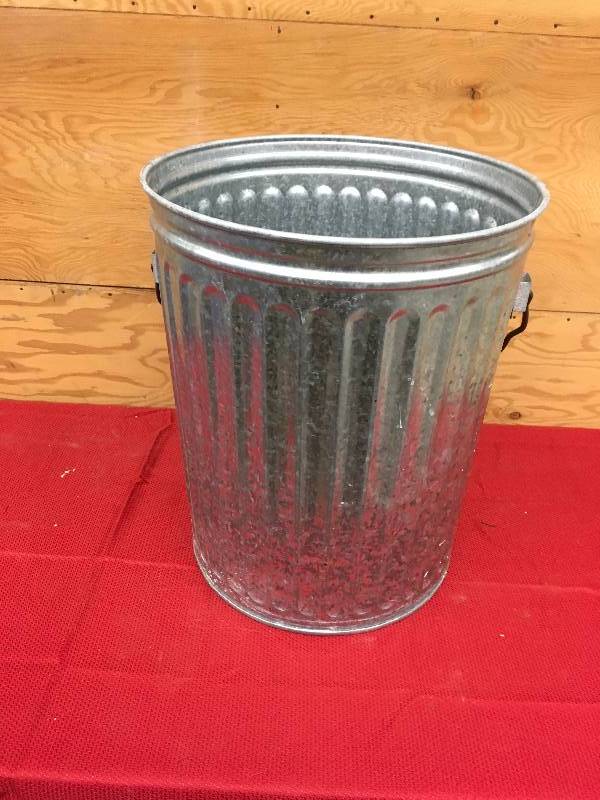 lot 277 image: Garbage Can