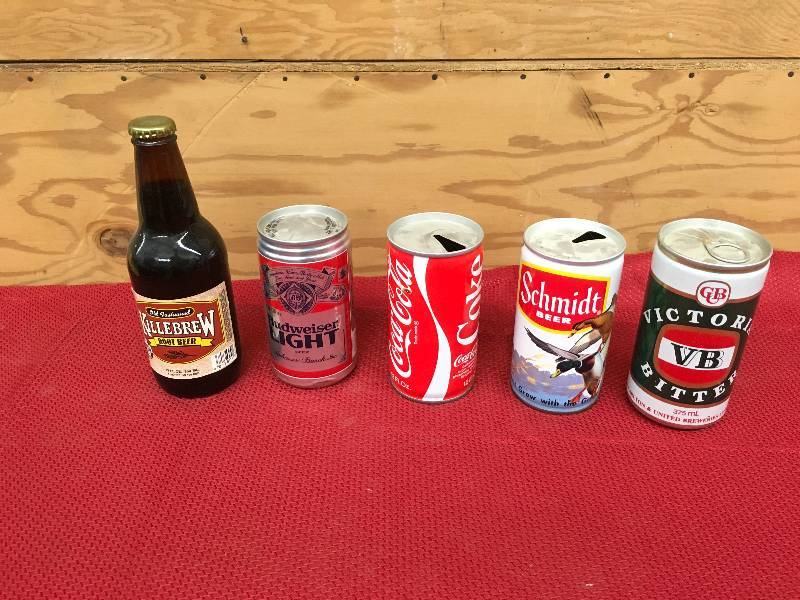 lot 281 image: Vintage Soda & Beer Cans