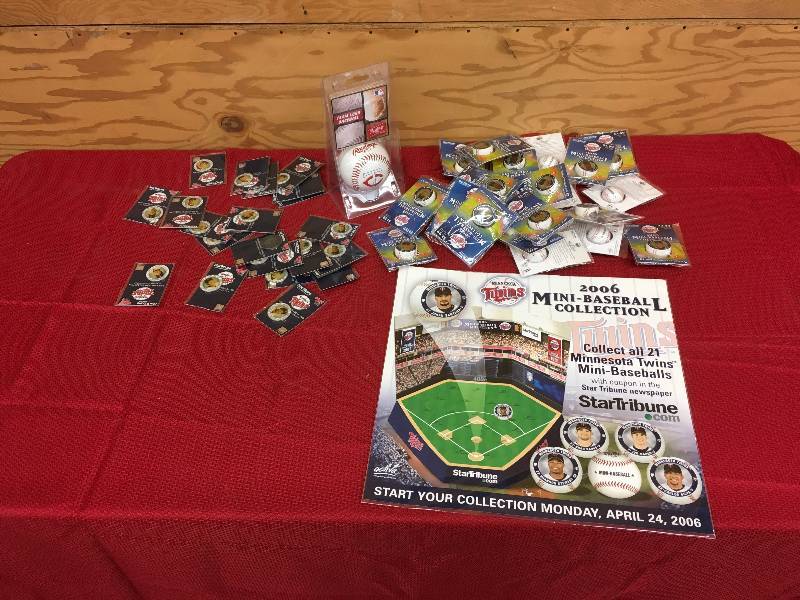lot 284 image: Misc Minnesota Twins Memorabilia