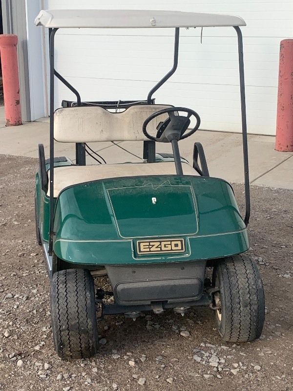lot 3-D image: E-Z-GO Electric Golf Cart