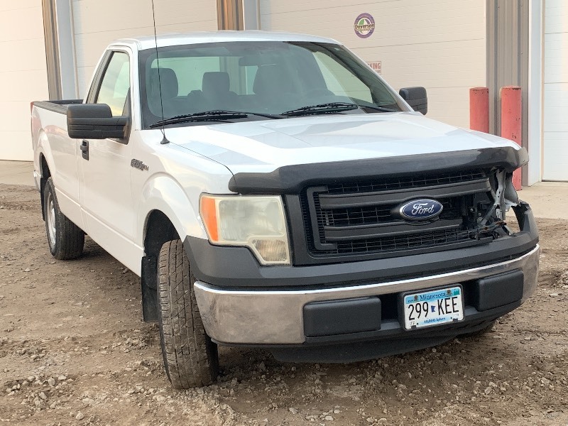 lot 1-B image: 2013 Ford F.150 XL
