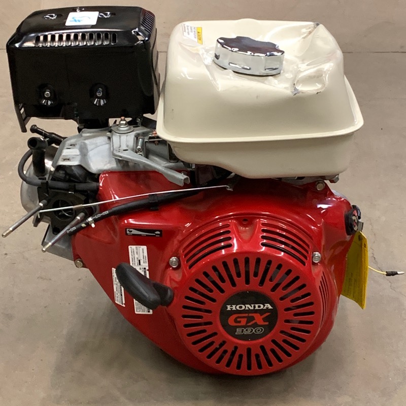 lot 3 image: Honda GX390