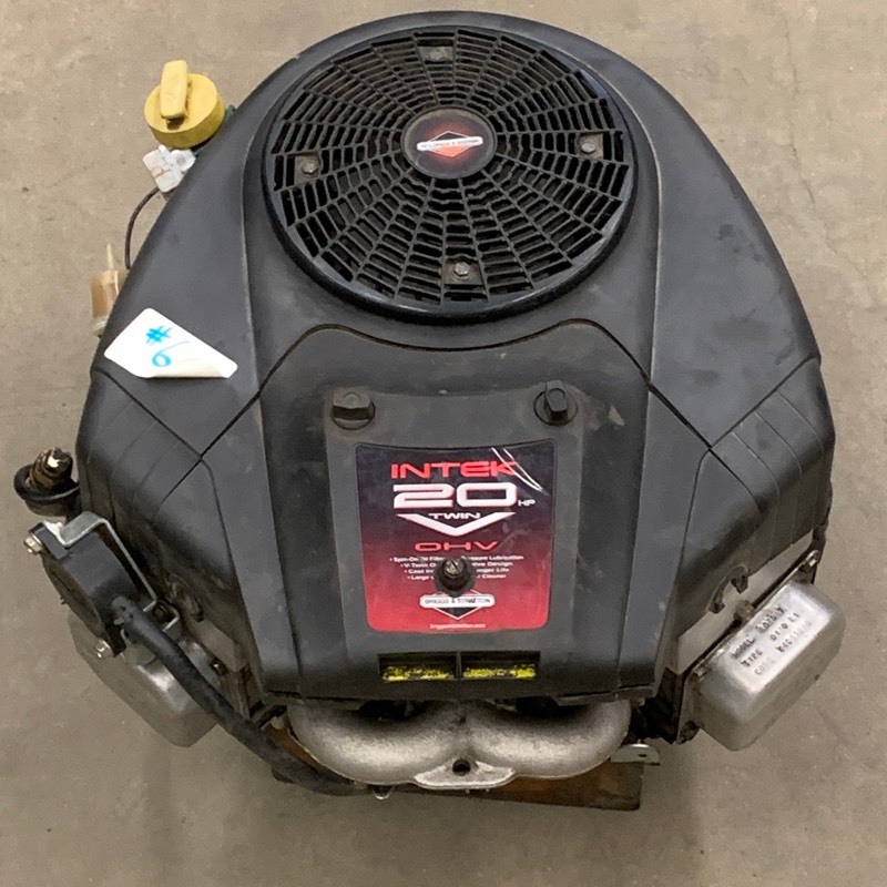 lot 6 image: Briggs & Stratton Inter