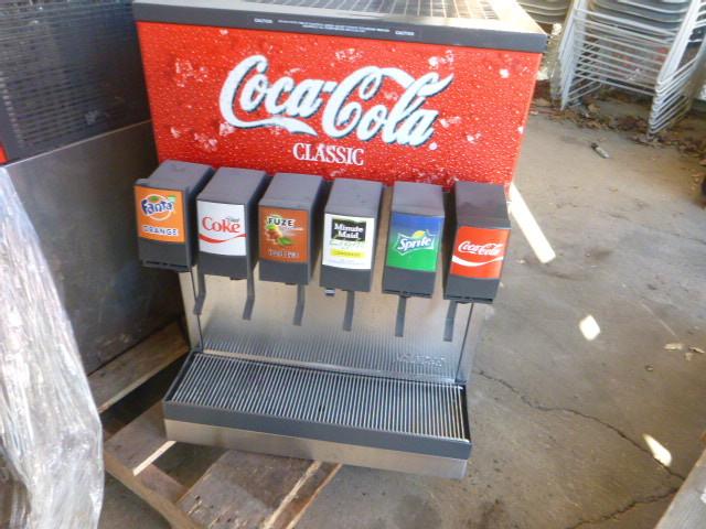 lot 37 image: Lancer Pop Dispensers