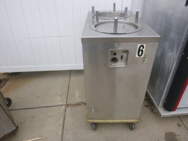 lot 7 image: AMF Lowerator Plate Warmer