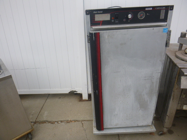 lot 8 image: CresCor Food Warmer