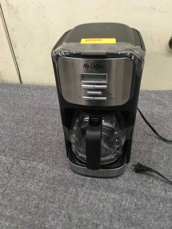 lot 526 image: Mr. Coffee, Retail $29.99