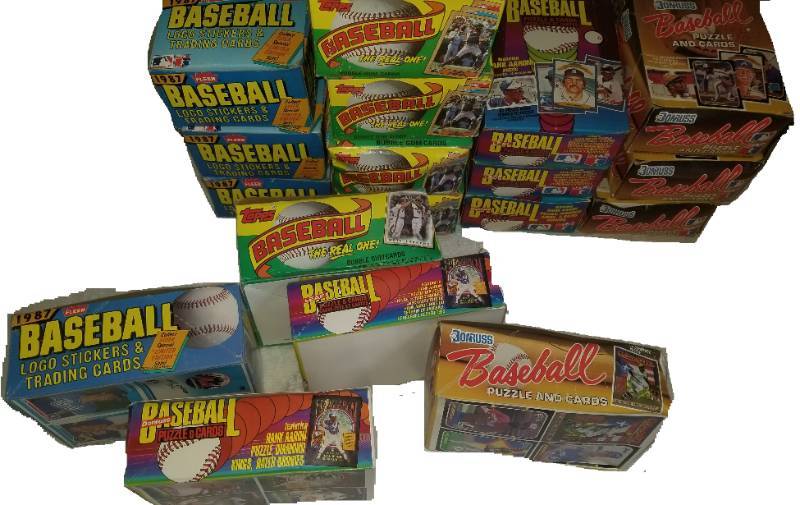 lot 6 image: Fleer Topps Donruss Leaf Baseball Cards NIB  Lot of 19