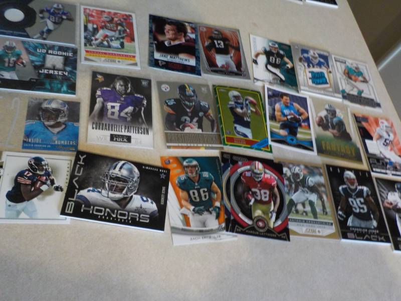 22 Cards...