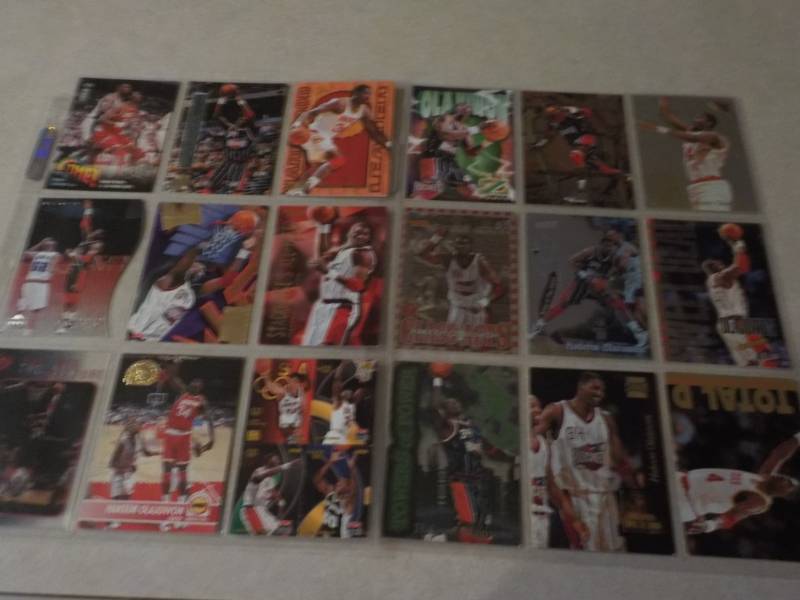 Juwan Howard, Hakeem Olajuwon and S...