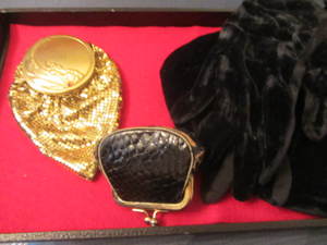 lot 17 image: Vintage Evening Bags