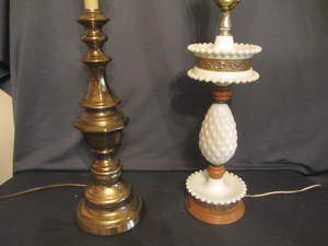 lot 76 image: Pair Lamps