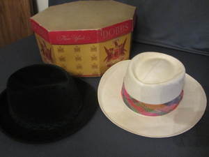 lot 88 image: Mens Hats