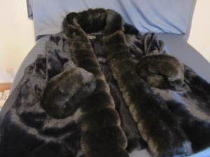 lot 28 image: Faux Fur Coat
