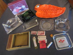 lot 188 image: Ash Trays, Lighter