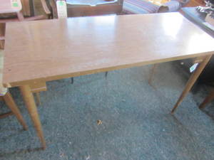 lot 232 image: Desk