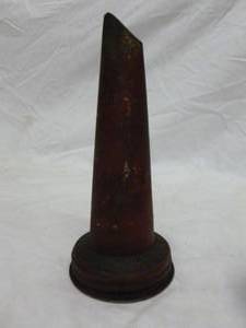 lot 53 image: Antique Oil Can Spout