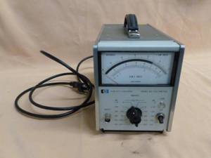 lot 116 image: Vintage Voltmeter