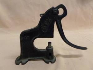 lot 122 image: Antique Tool