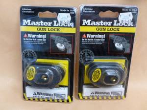 lot 126 image: New Gun Locks