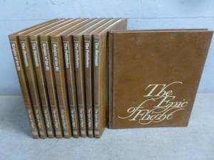 lot 148 image: Vintage Books