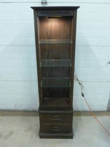 lot 174 image: Lightup Display Shelf