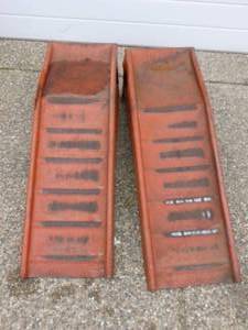 lot 192 image: Car Ramps