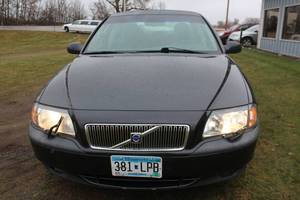 lot 4527 image: 1999 Volvo S80 - 106,079 Miles -
