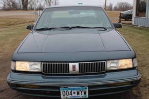 lot 4529 image: 1996 Oldsmobile Ciera SL