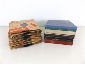 lot 6 image: Lot of Old Jazzy, Bluesy, 78 Records