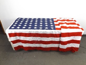 lot 7 image: 1940s MINT 100% Cotton 48 Star 5 x 9.5 US Flag
