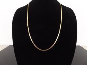 lot 57 image: 14k Yellow Gold Herringbone Necklace