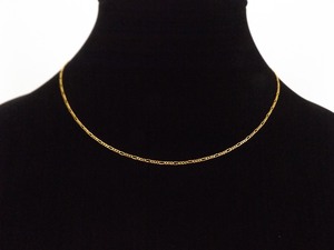 lot 59 image: 14k Yellow Gold Figaro Link Necklace